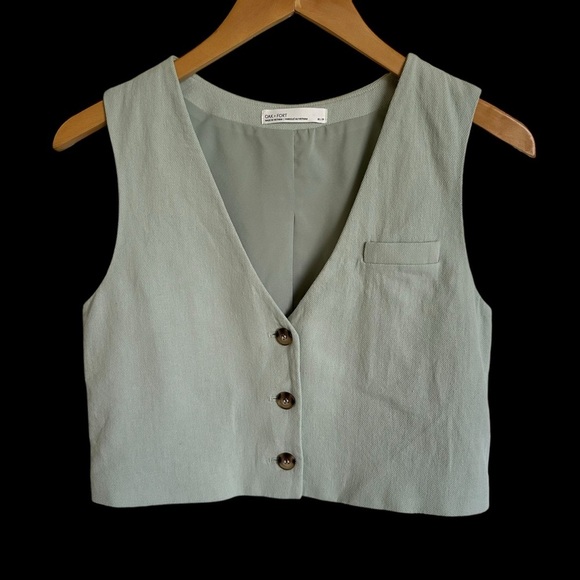 Oak + Fort XS Sage Green Linen Blend Cropped Vest Tank Top Shirt Spring Easter - Picture 1 of 5